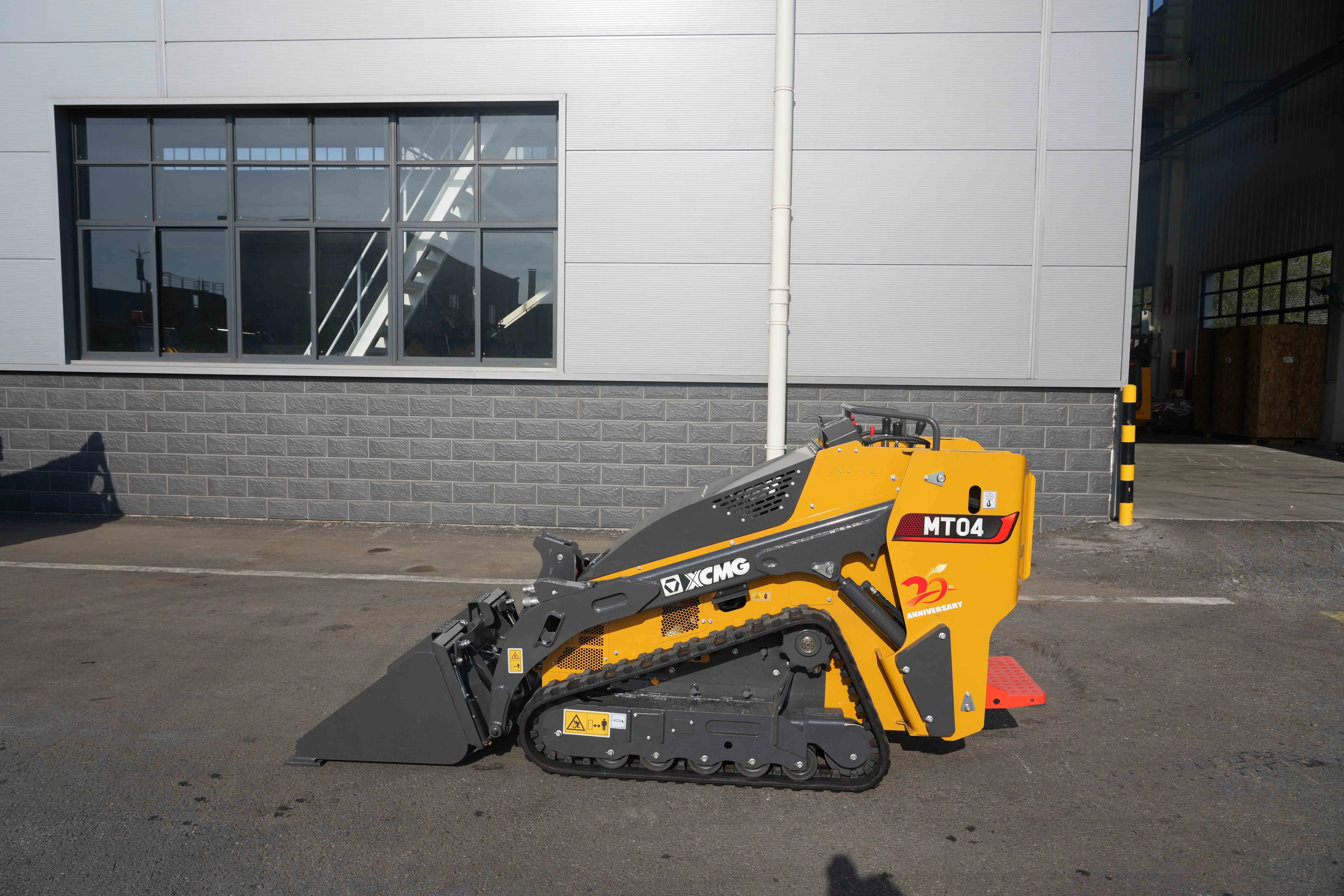 XCMG skid steer loader MT04 mini loader skid steer Price For Sale